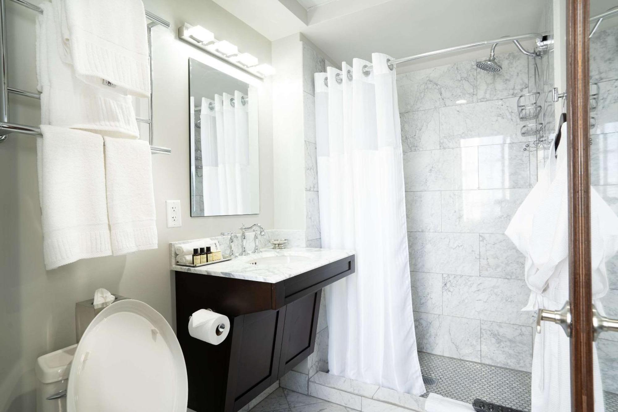 The Esquire Hotel Downtown Gastonia, Ascend Hotel Collection المظهر الخارجي الصورة